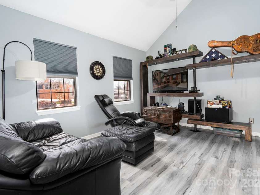 204 18th Street, Newton, NC 28658.  MLS# CAR4204820, YatesRealty ID 5121. 