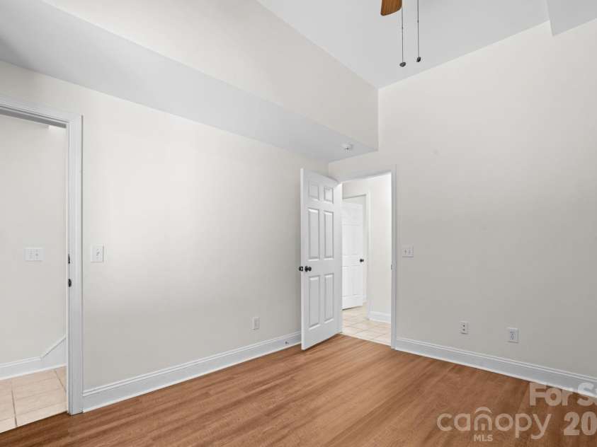502 Queen Street, Boone, NC 28607.  MLS# CAR4425596, YatesRealty ID 51210. 