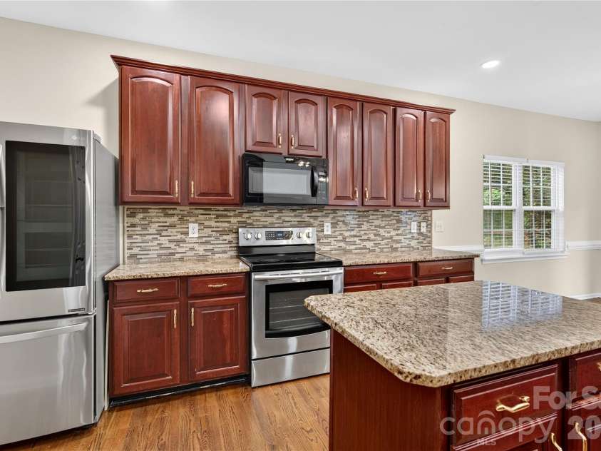 10822 Chamberlain Hall Court, Charlotte, NC 28277.  MLS# CAR4425624, YatesRealty ID 51216. 