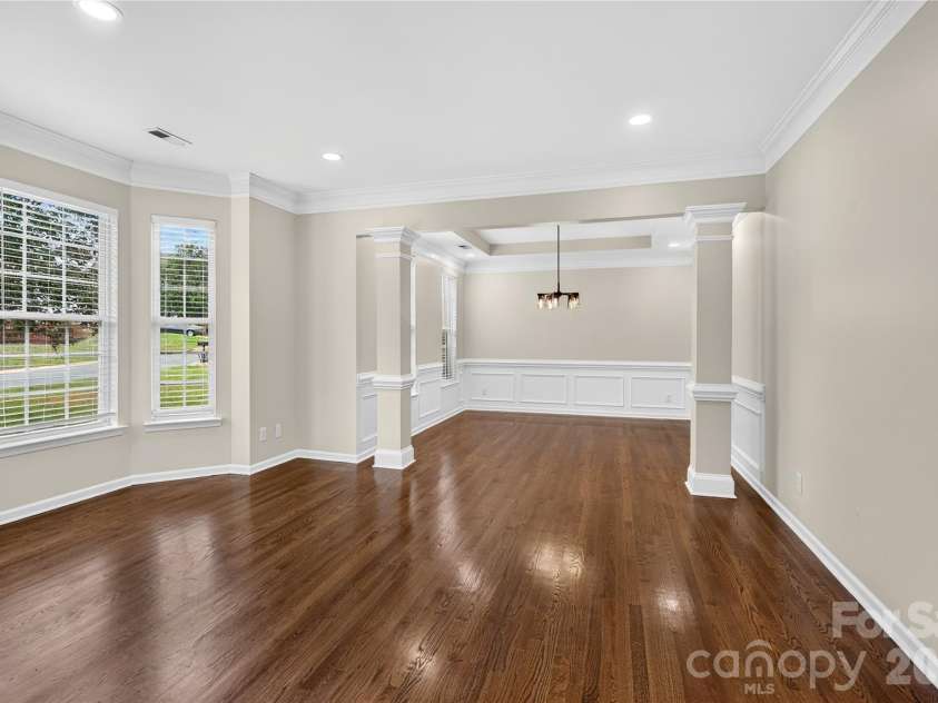 10822 Chamberlain Hall Court, Charlotte, NC 28277.  MLS# CAR4425624, YatesRealty ID 51216. 