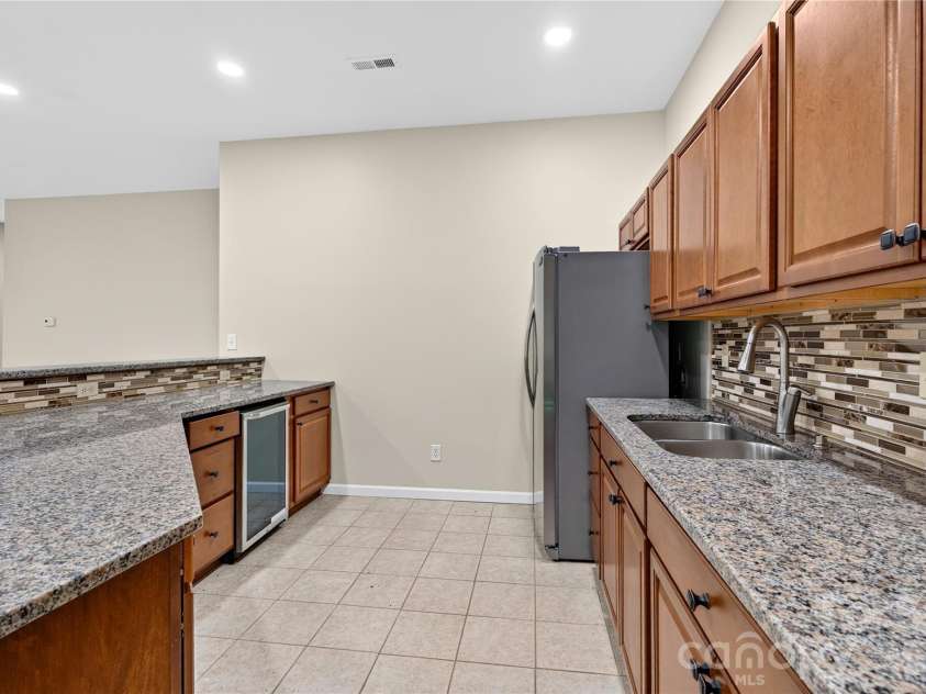 10822 Chamberlain Hall Court, Charlotte, NC 28277.  MLS# CAR4425624, YatesRealty ID 51216. 