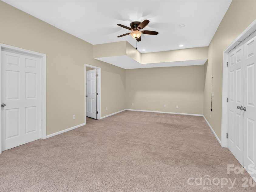 10822 Chamberlain Hall Court, Charlotte, NC 28277.  MLS# CAR4425624, YatesRealty ID 51216. 