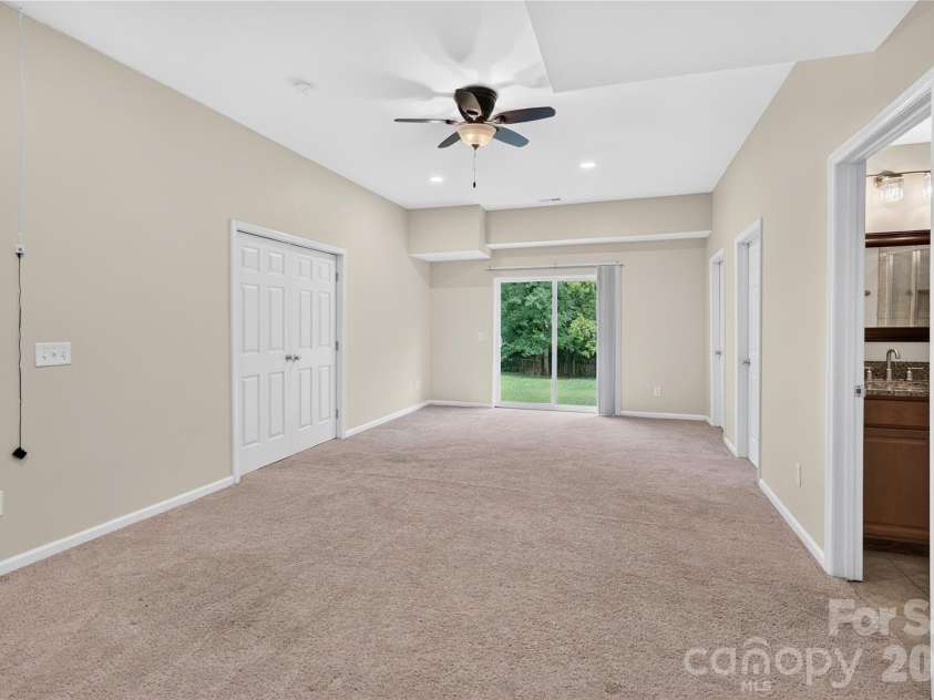 10822 Chamberlain Hall Court, Charlotte, NC 28277.  MLS# CAR4425624, YatesRealty ID 51216. 