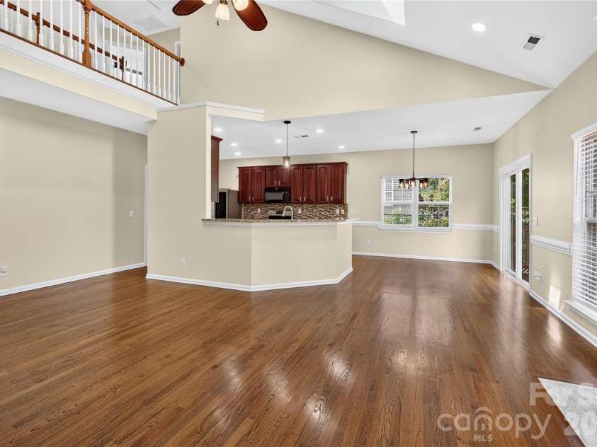 10822 Chamberlain Hall Court, Charlotte, NC 28277.  MLS# CAR4425624, YatesRealty ID 51216. 