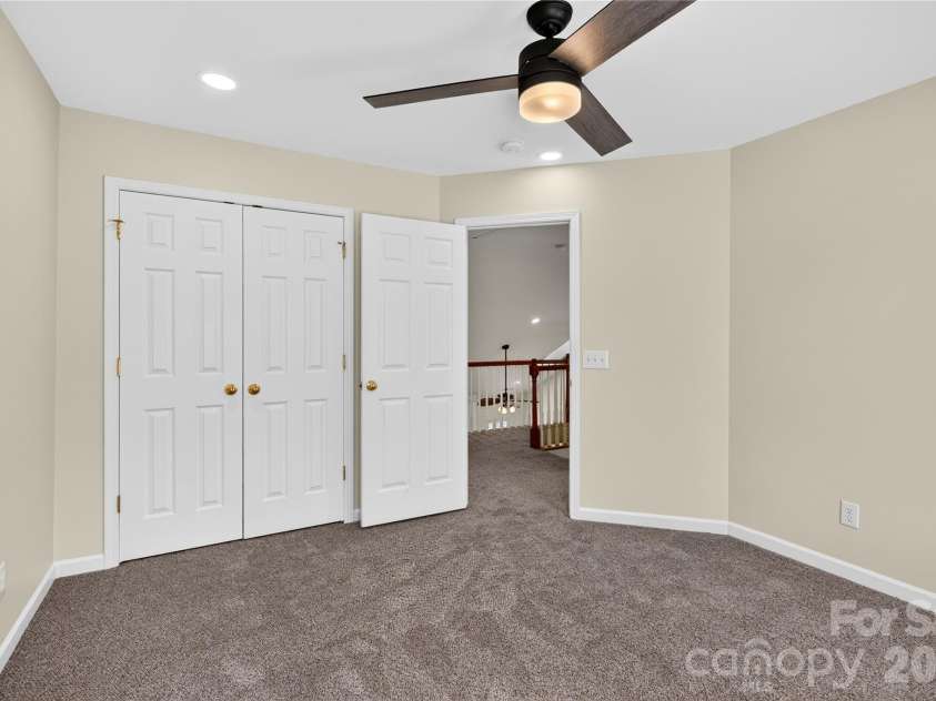 10822 Chamberlain Hall Court, Charlotte, NC 28277.  MLS# CAR4425624, YatesRealty ID 51216. 