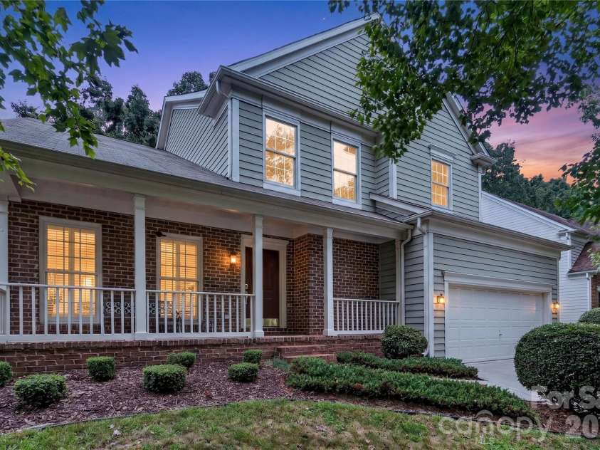 5726 Swanston Drive, Charlotte, NC 28269.  MLS# CAR4425561, YatesRealty ID 51217. 