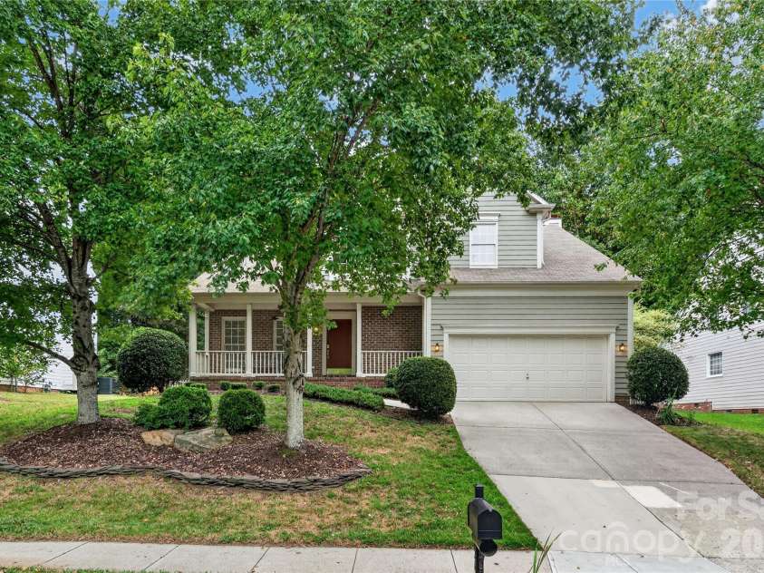 5726 Swanston Drive, Charlotte, NC 28269.  MLS# CAR4425561, YatesRealty ID 51217. 