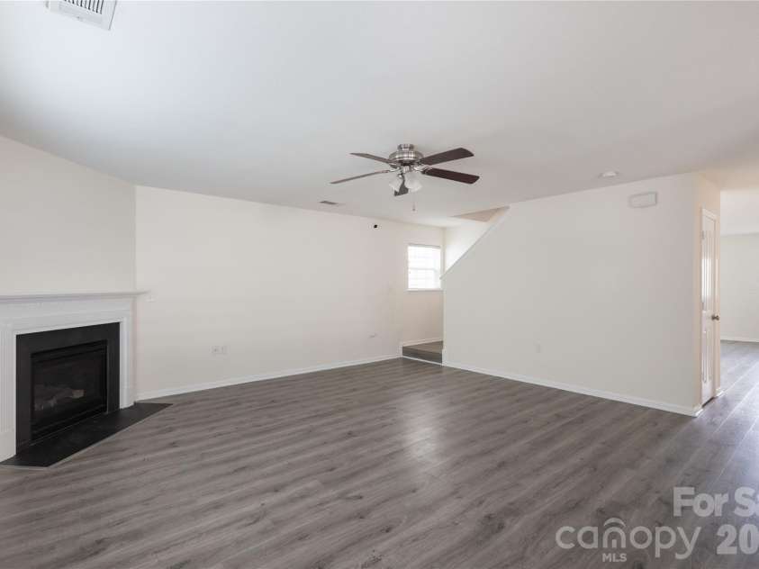 13925 Allison Forest Trail, Charlotte, NC 28278.  MLS# CAR4419157, YatesRealty ID 51218. 