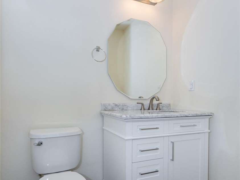13925 Allison Forest Trail, Charlotte, NC 28278.  MLS# CAR4419157, YatesRealty ID 51218. 