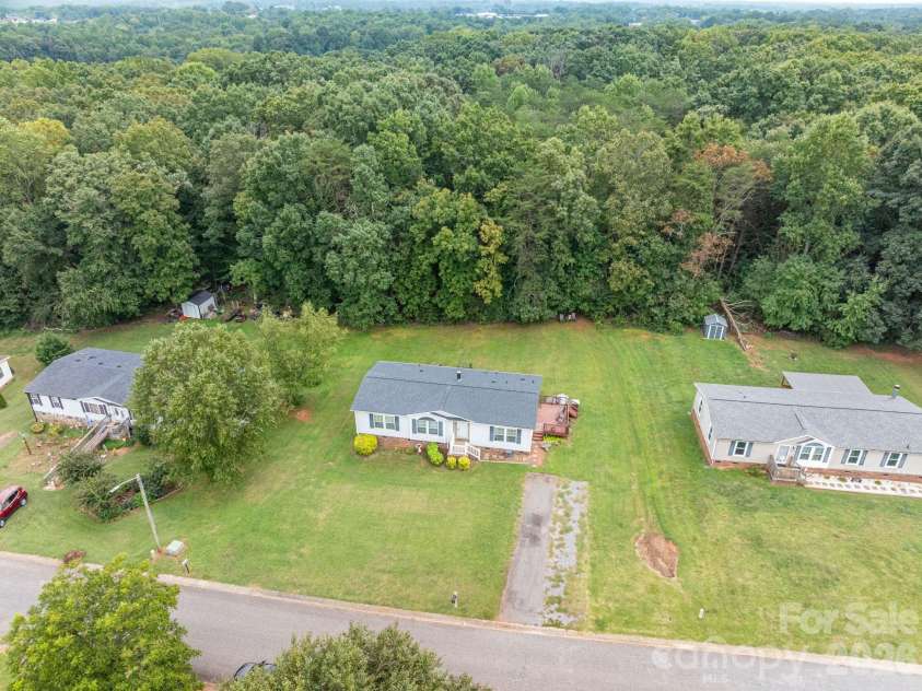 2224 Sterling Ridge Drive, Newton, NC 28658.  MLS# CAR4425177, YatesRealty ID 51219. Front Aerial View