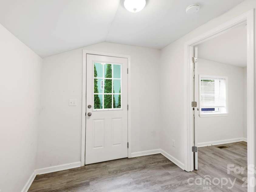 221 Fork Road, Black Mountain, NC 28711.  MLS# CAR4422687, YatesRealty ID 51220. 