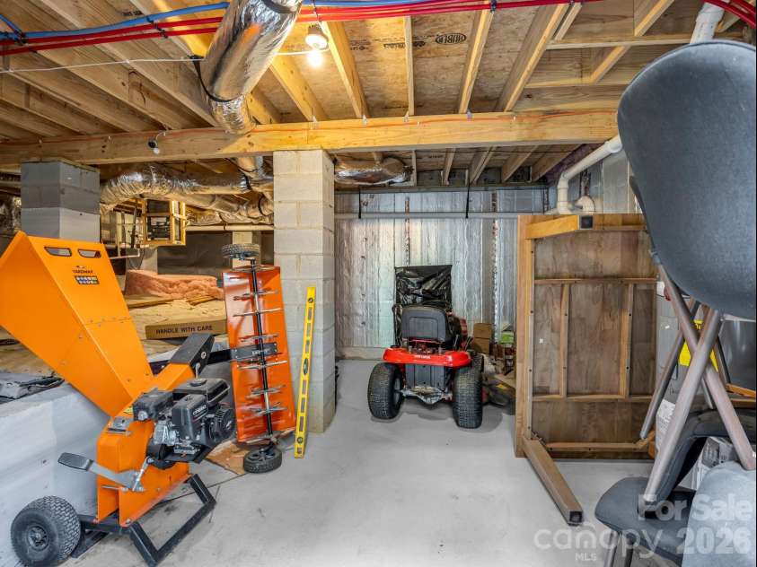 101 Balsamwood Road, Leicester, NC 28748.  MLS# CAR4425573, YatesRealty ID 51222. 