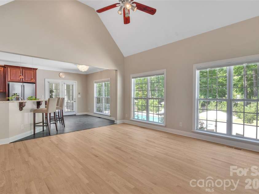 3514 Mckee Road, Charlotte, NC 28270.  MLS# CAR4409236, YatesRealty ID 51223. 