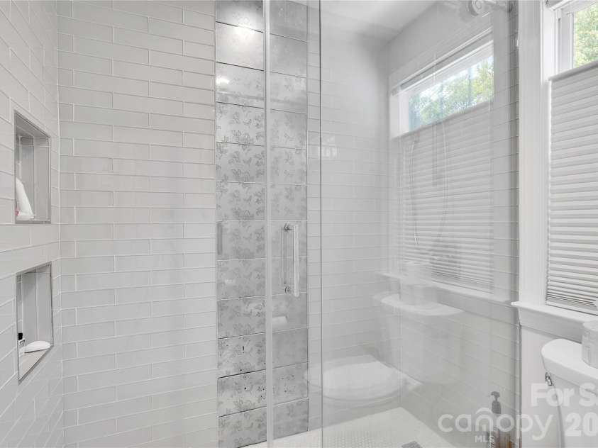 3514 Mckee Road, Charlotte, NC 28270.  MLS# CAR4409236, YatesRealty ID 51223. 