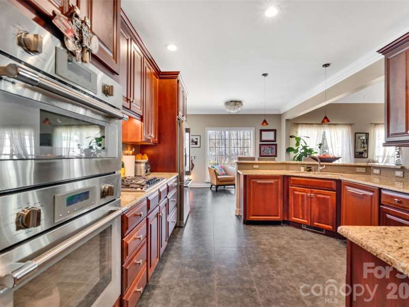 3514 Mckee Road, Charlotte, NC 28270.  MLS# CAR4409236, YatesRealty ID 51223. 