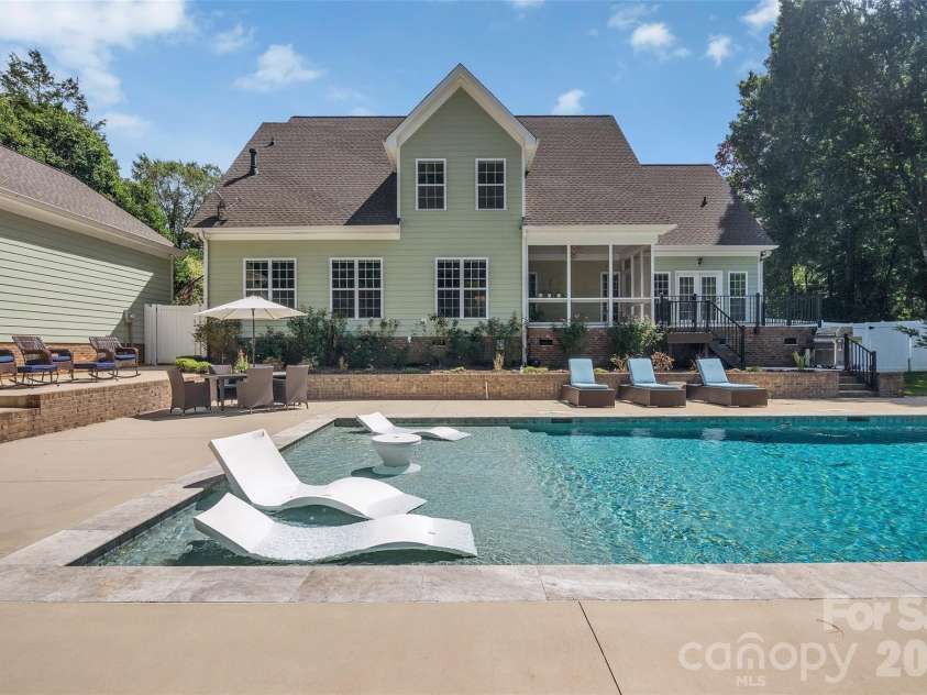3514 Mckee Road, Charlotte, NC 28270.  MLS# CAR4409236, YatesRealty ID 51223. 