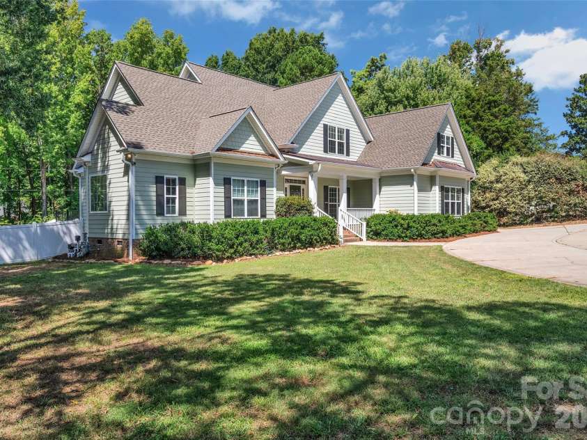 3514 Mckee Road, Charlotte, NC 28270.  MLS# CAR4409236, YatesRealty ID 51223. 