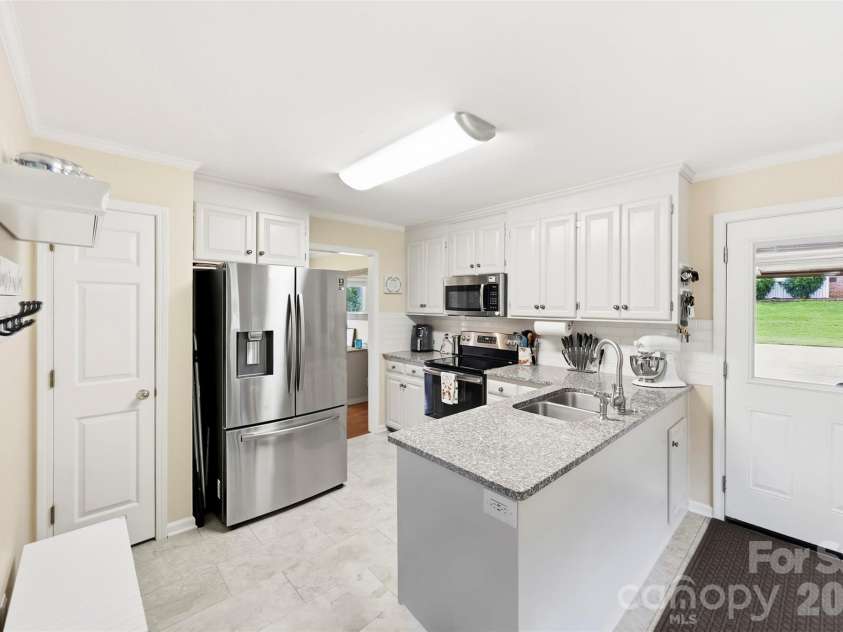 130 Ridge Creek Court, Salisbury, NC 28147.  MLS# CAR4425146, YatesRealty ID 51225. 