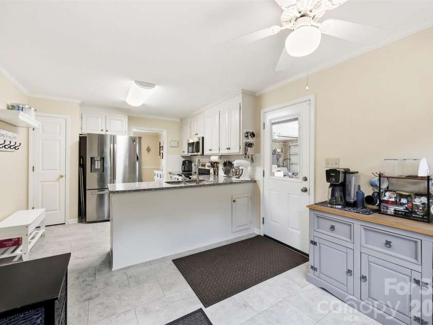 130 Ridge Creek Court, Salisbury, NC 28147.  MLS# CAR4425146, YatesRealty ID 51225. 