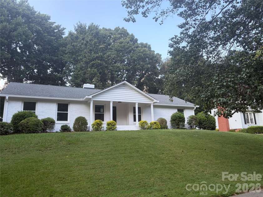 1236 Beechdale Drive, Charlotte, NC 28212.  MLS# CAR4420680, YatesRealty ID 51228. Front of house