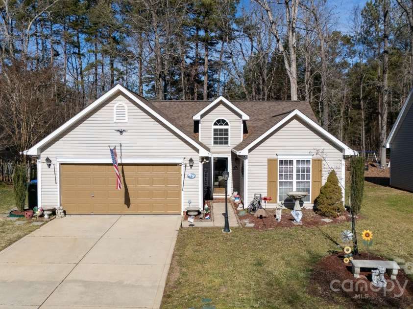 630 Montgomery Drive, Rock Hill, SC 29732.  MLS# CAR4218807, YatesRealty ID 5123. 