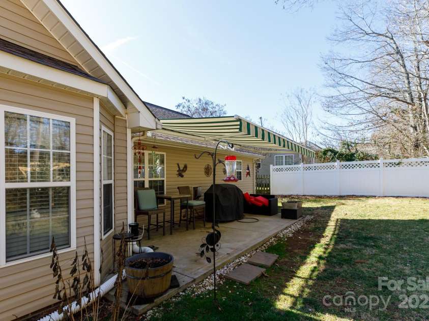 630 Montgomery Drive, Rock Hill, SC 29732.  MLS# CAR4218807, YatesRealty ID 5123. 