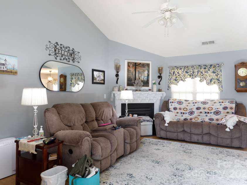 630 Montgomery Drive, Rock Hill, SC 29732.  MLS# CAR4218807, YatesRealty ID 5123. 