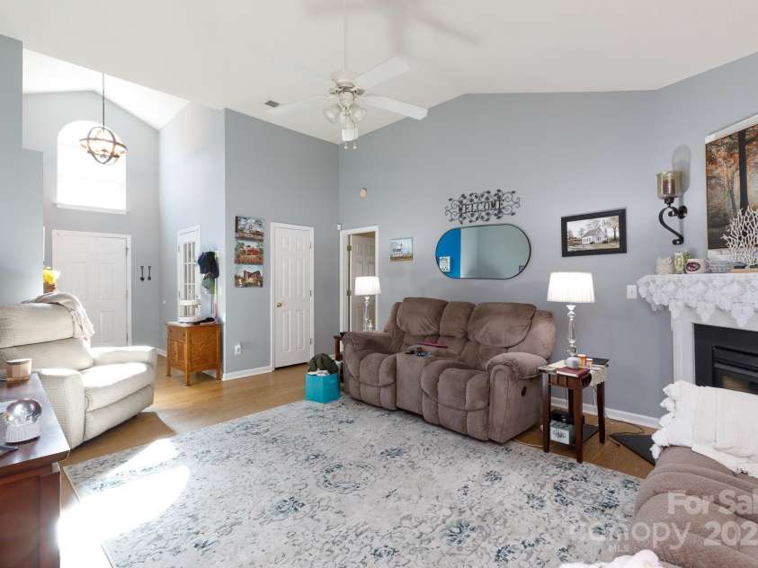 630 Montgomery Drive, Rock Hill, SC 29732.  MLS# CAR4218807, YatesRealty ID 5123. 
