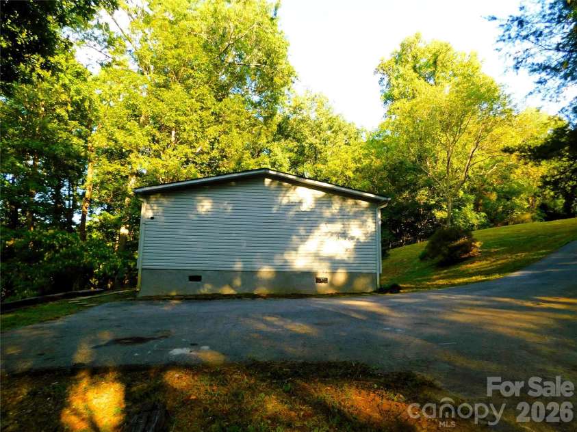 2503 Messer Street, Valdese, NC 28690.  MLS# CAR4425648, YatesRealty ID 51231. 