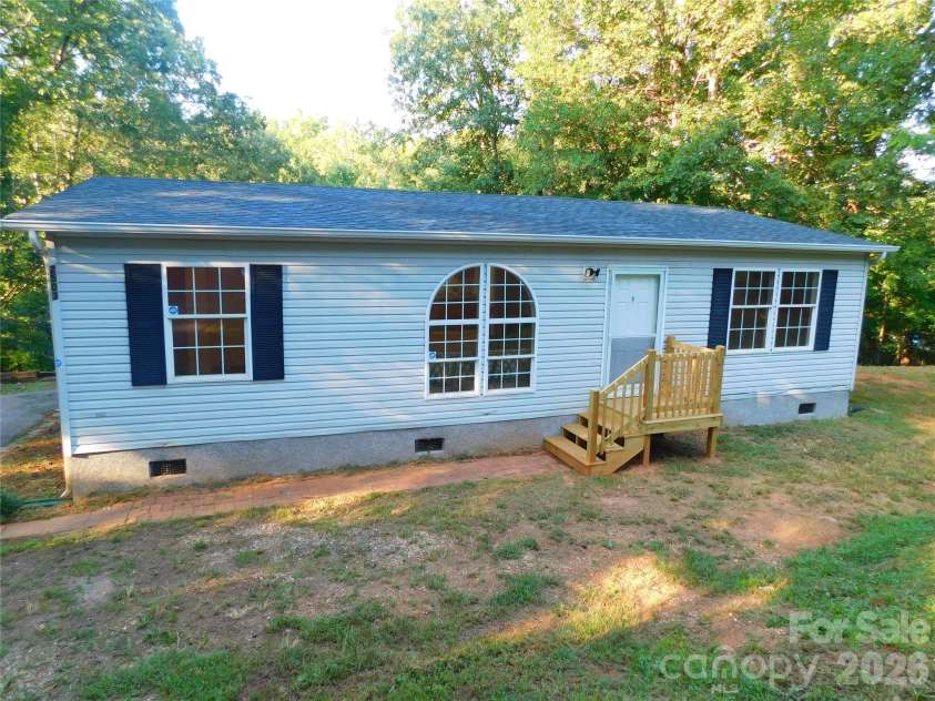 2503 Messer Street, Valdese, NC 28690.  MLS# CAR4425648, YatesRealty ID 51231. 