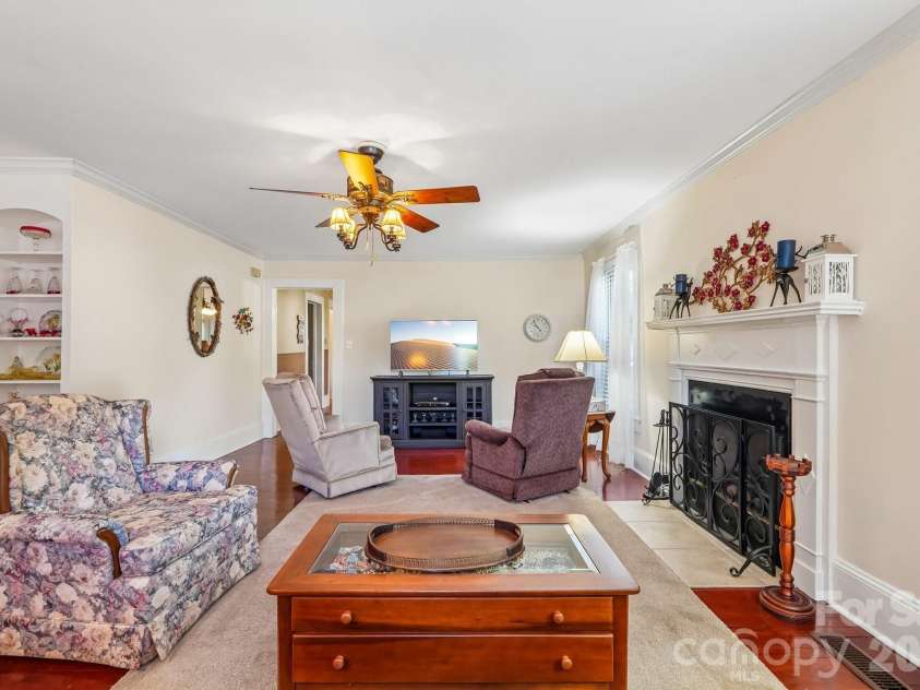 500 Chapel Street, Landis, NC 28088.  MLS# CAR4425507, YatesRealty ID 51232. 