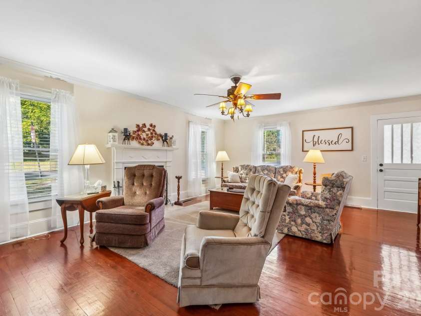 500 Chapel Street, Landis, NC 28088.  MLS# CAR4425507, YatesRealty ID 51232. 