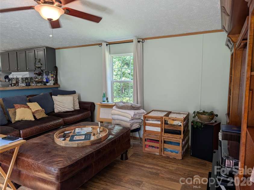 29 Herschel King Drive, Candler, NC 28715.  MLS# CAR4425195, YatesRealty ID 51233. 