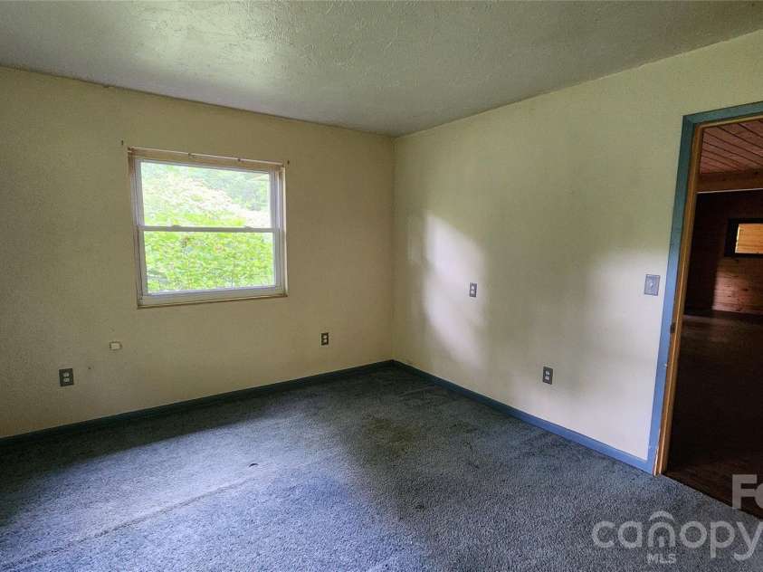 80 Shiloh Place, Andrews, NC 28901.  MLS# CAR4425638, YatesRealty ID 51234. Primary BR
