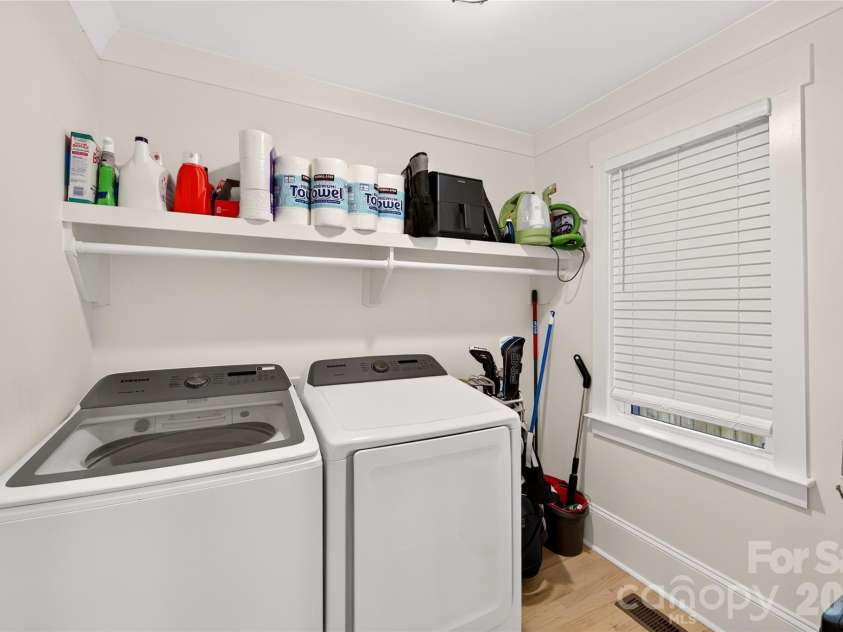 1837 Camp Greene Street, Charlotte, NC 28208.  MLS# CAR4424769, YatesRealty ID 51235. Laundry Room