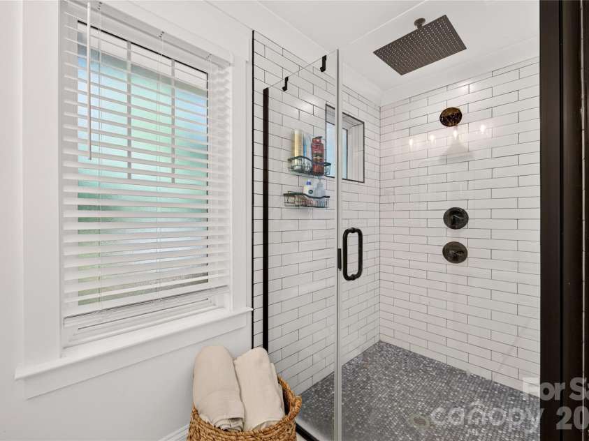 1837 Camp Greene Street, Charlotte, NC 28208.  MLS# CAR4424769, YatesRealty ID 51235. Primary Bathroom