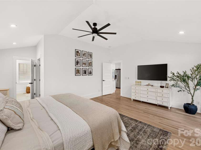 1837 Camp Greene Street, Charlotte, NC 28208.  MLS# CAR4424769, YatesRealty ID 51235. Primary Bedroom