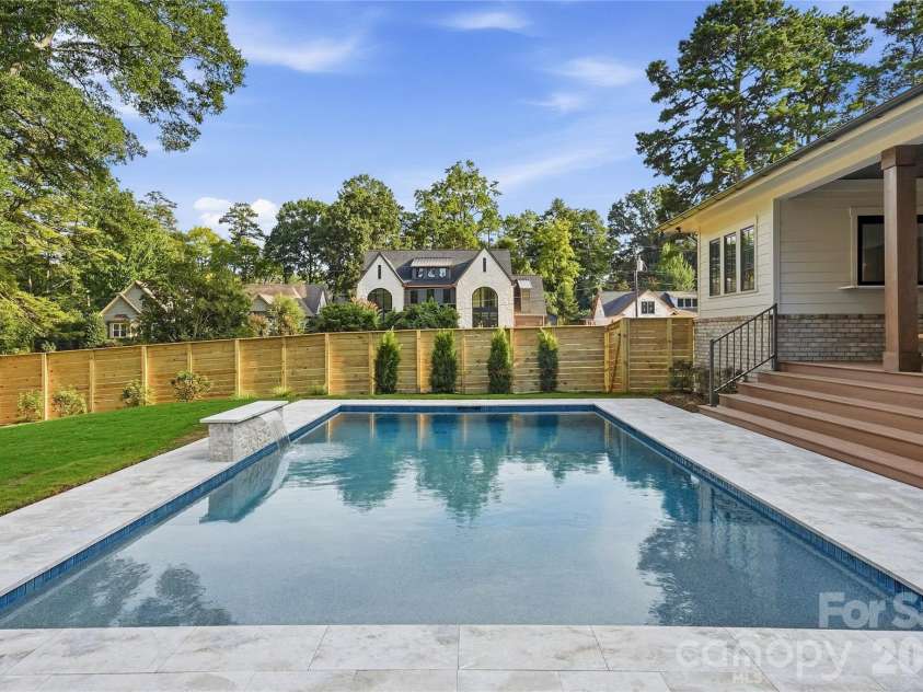 617 Shelton Street, Charlotte, NC 28270.  MLS# CAR4424726, YatesRealty ID 51236. 
