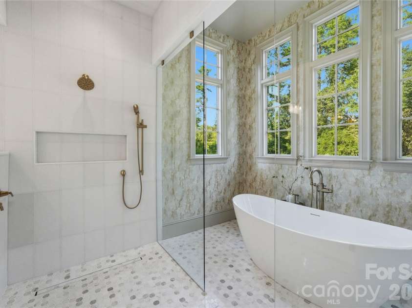617 Shelton Street, Charlotte, NC 28270.  MLS# CAR4424726, YatesRealty ID 51236. 