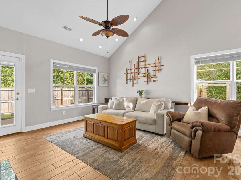 16 Holmes Lane, Arden, NC 28704.  MLS# CAR4424717, YatesRealty ID 51237. 