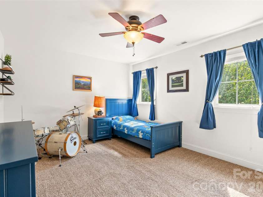 16 Holmes Lane, Arden, NC 28704.  MLS# CAR4424717, YatesRealty ID 51237. 