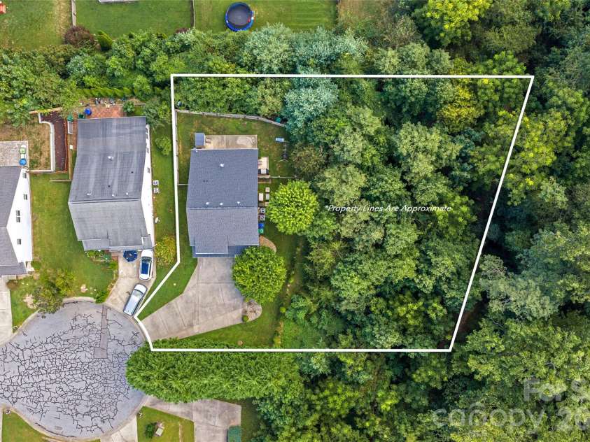 16 Holmes Lane, Arden, NC 28704.  MLS# CAR4424717, YatesRealty ID 51237. 
