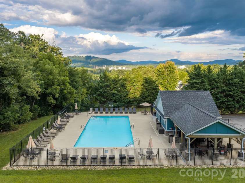 16 Holmes Lane, Arden, NC 28704.  MLS# CAR4424717, YatesRealty ID 51237. 