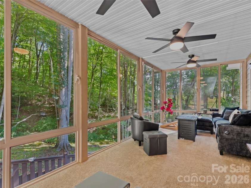 100 Loafer Lane, Waynesville, NC 28785.  MLS# CAR4423967, YatesRealty ID 51242. 