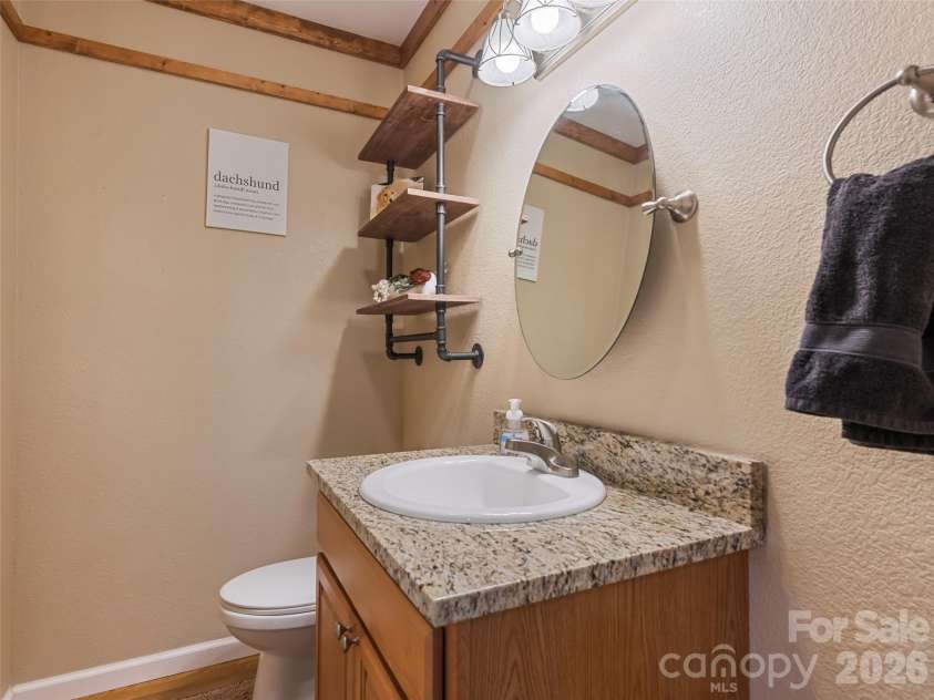 100 Loafer Lane, Waynesville, NC 28785.  MLS# CAR4423967, YatesRealty ID 51242. 