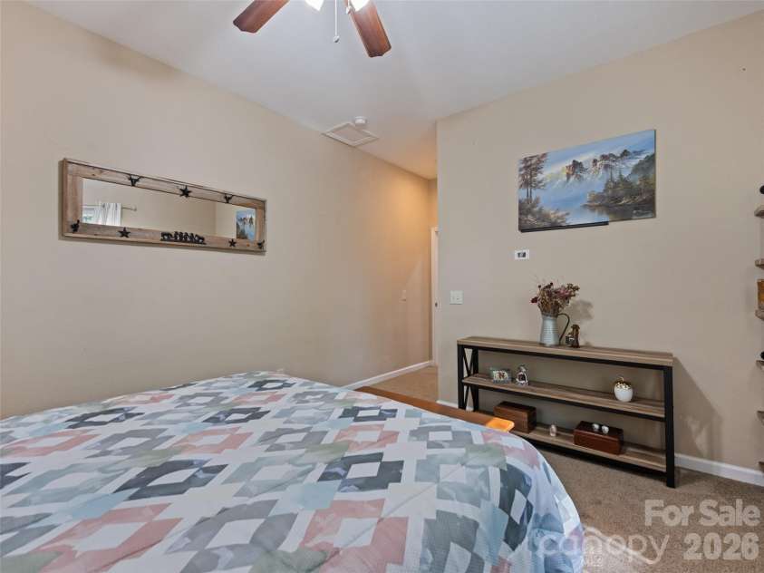 100 Loafer Lane, Waynesville, NC 28785.  MLS# CAR4423967, YatesRealty ID 51242. 