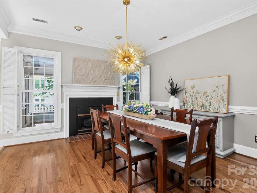 3301 Dairy Farm Lane, Charlotte, NC 28209.  MLS# CAR4423253, YatesRealty ID 51247. 