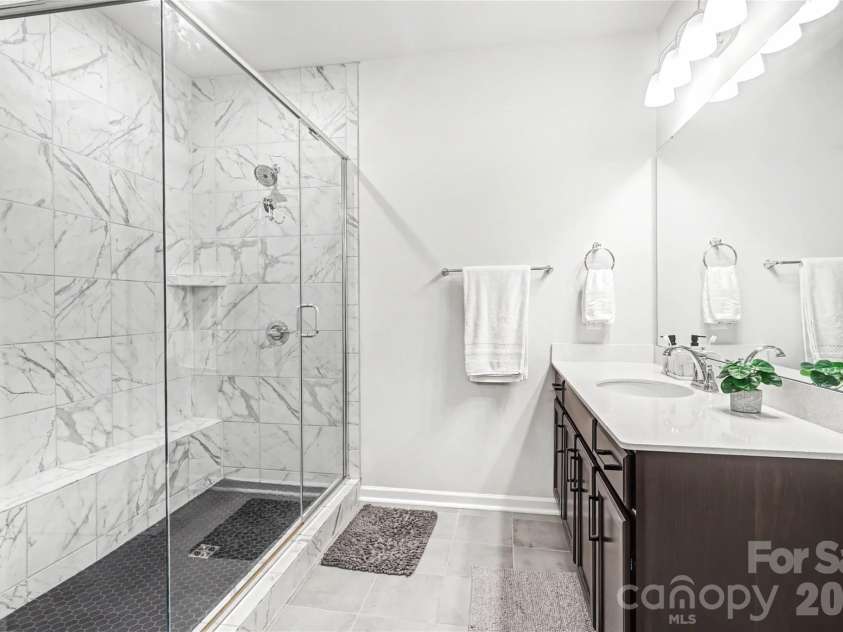 106 Renny Alley, Charlotte, NC 28217.  MLS# CAR4351935, YatesRealty ID 5125. 