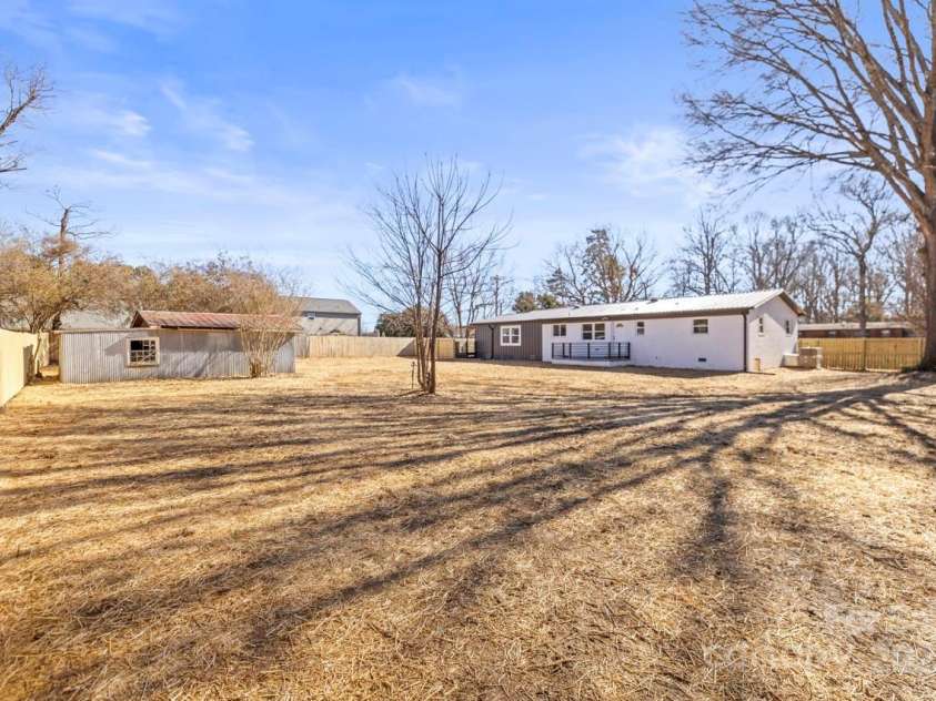 3722 Unionville Indian Trail Road, Indian Trail, NC 28079.  MLS# CAR4212617, YatesRealty ID 5125. 