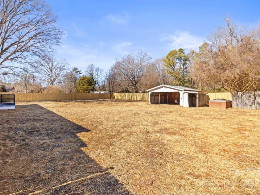 3722 Unionville Indian Trail Road, Indian Trail, NC 28079.  MLS# CAR4212617, YatesRealty ID 5125. 